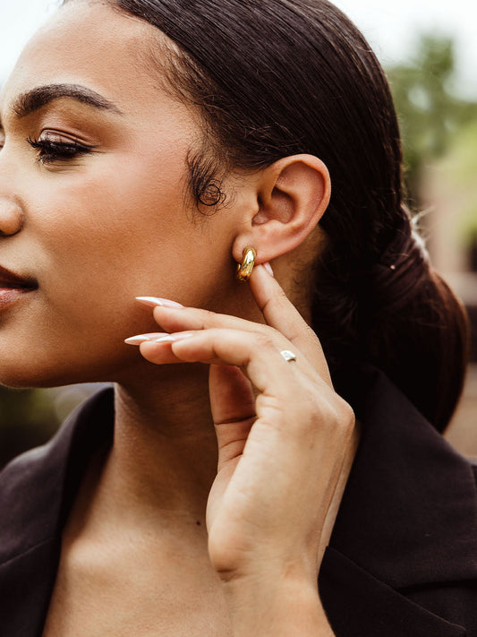 Zuri Gold Huggie Hoop Earrings