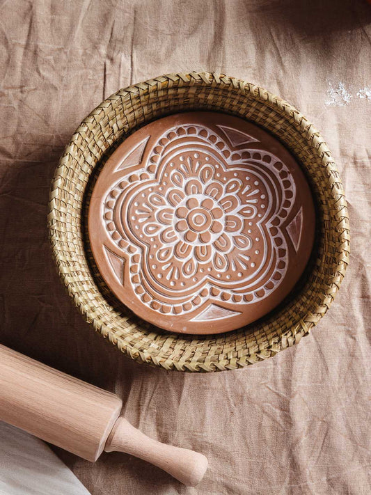 Double Vine Bread Warmer